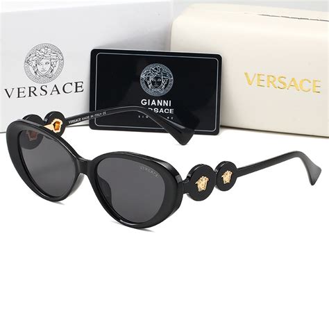 versace sunscreen